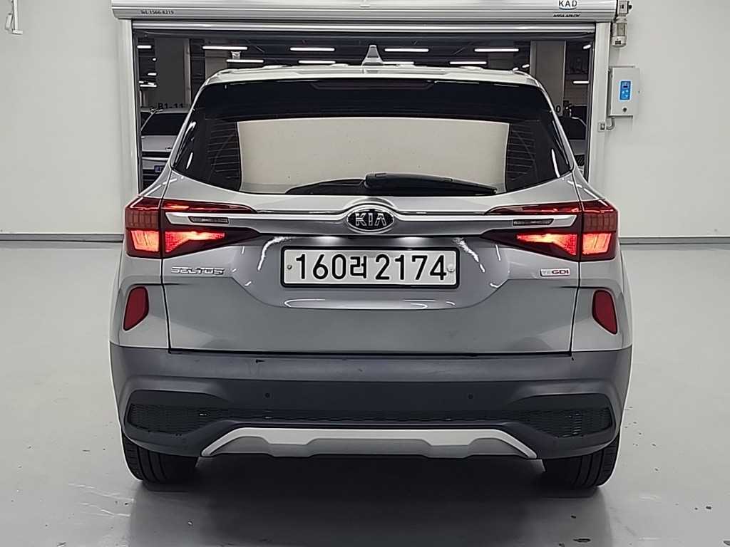 KIA Seltos - Vista 3