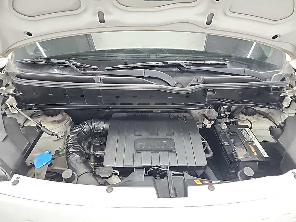 KIA Ray - Vista 5