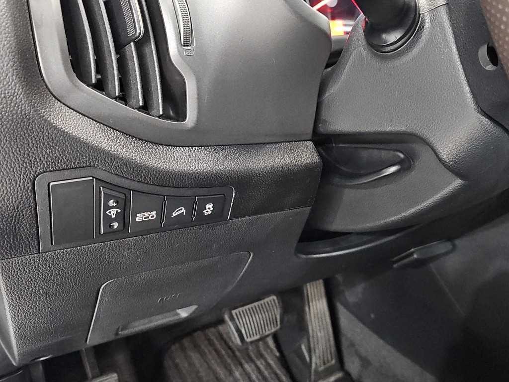 KIA Sportage 2011 Plateado - Importación desde Corea - HF Imports Iquique - Foto 16
