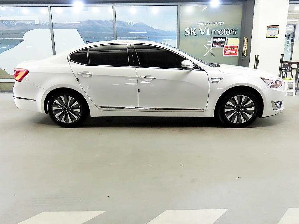 KIA K7 - Vista 3