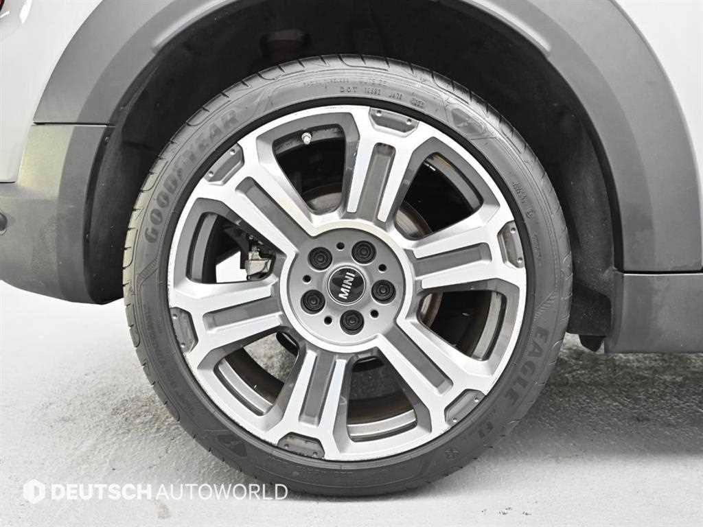 Mini Countryman - Vista 5