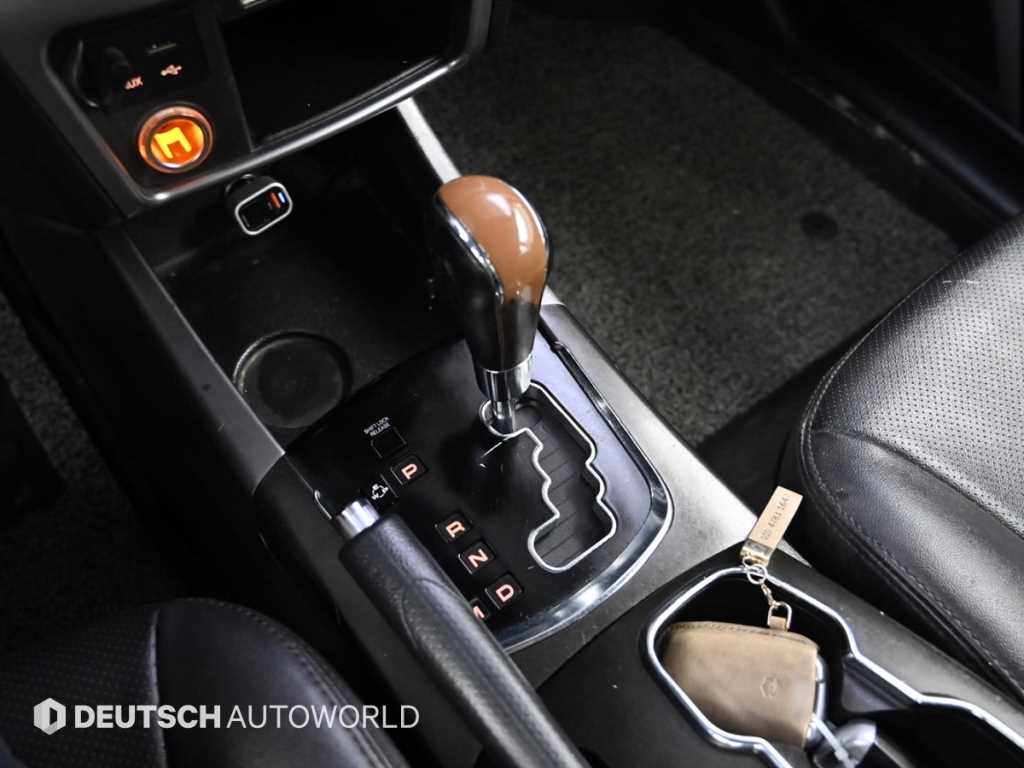 Ssangyong Korando - Vista 9