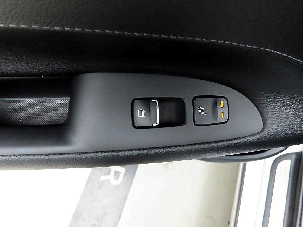 HYUNDAI Grandeur - Vista 12