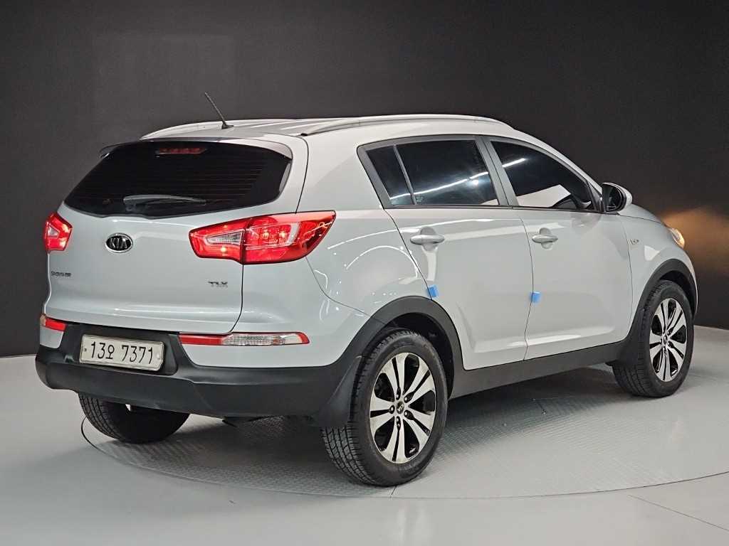 KIA Sportage - Vista 4