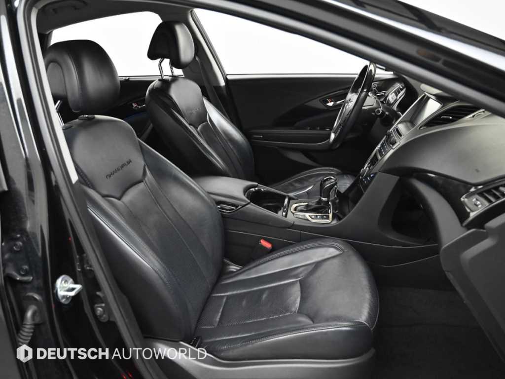 HYUNDAI Grandeur - Vista 11