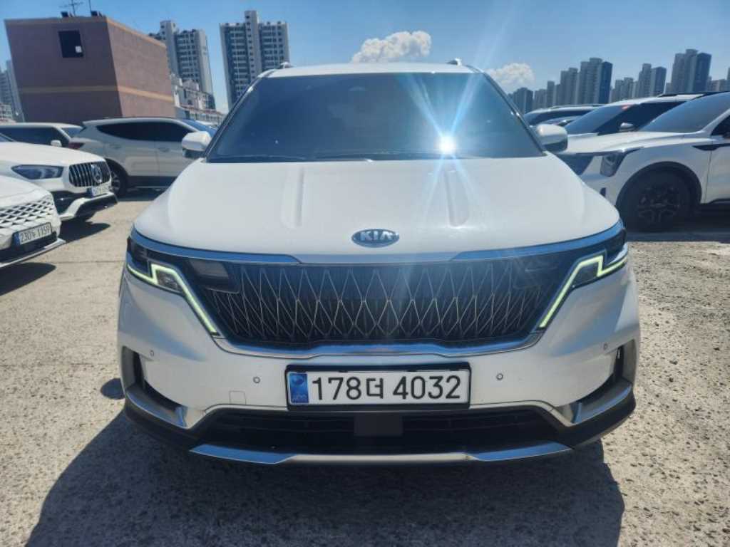 KIA Carnival 2021 - Importación desde Corea - HF Imports Iquique - Foto 1