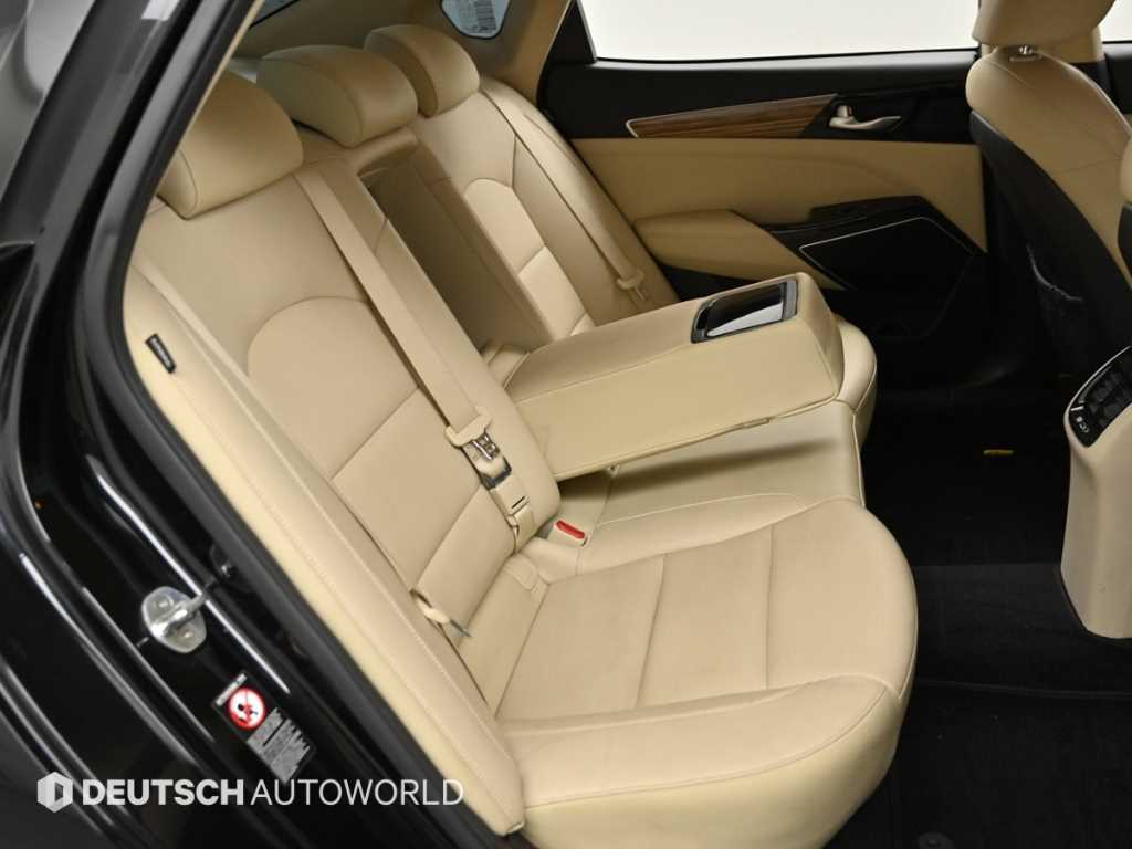 KIA K7 - Vista 12