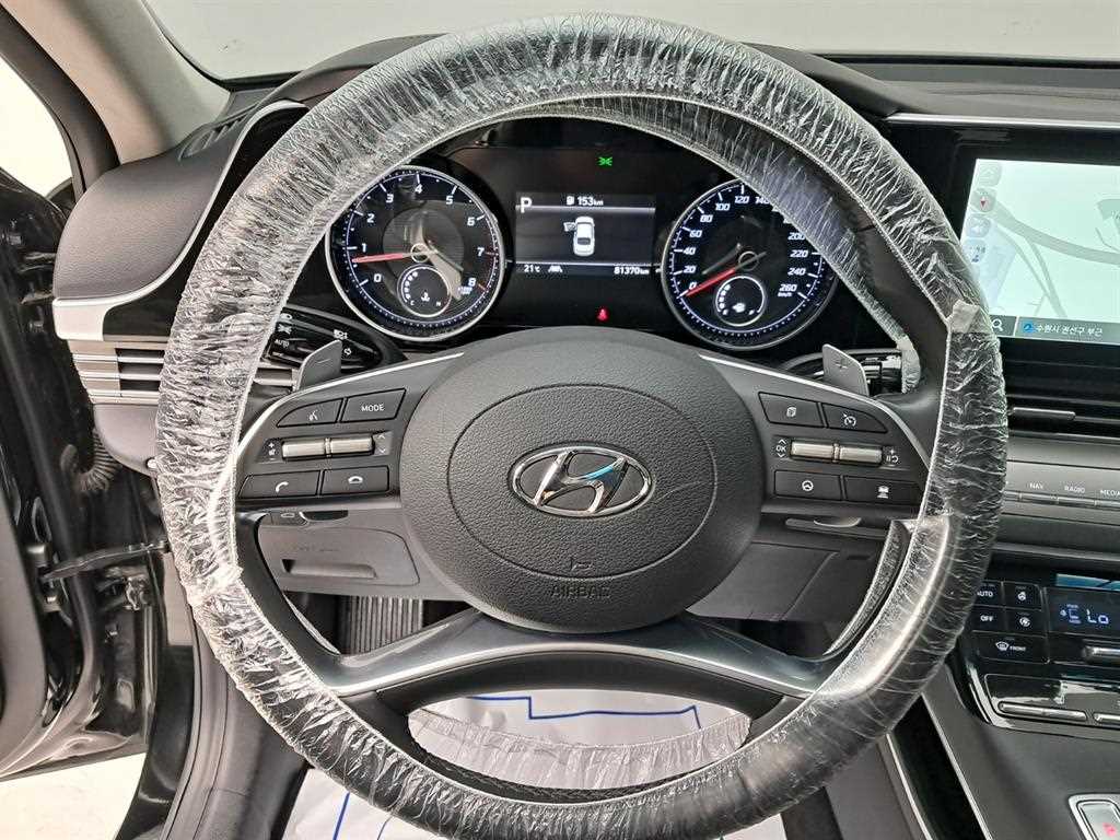 HYUNDAI Grandeur - Vista 7
