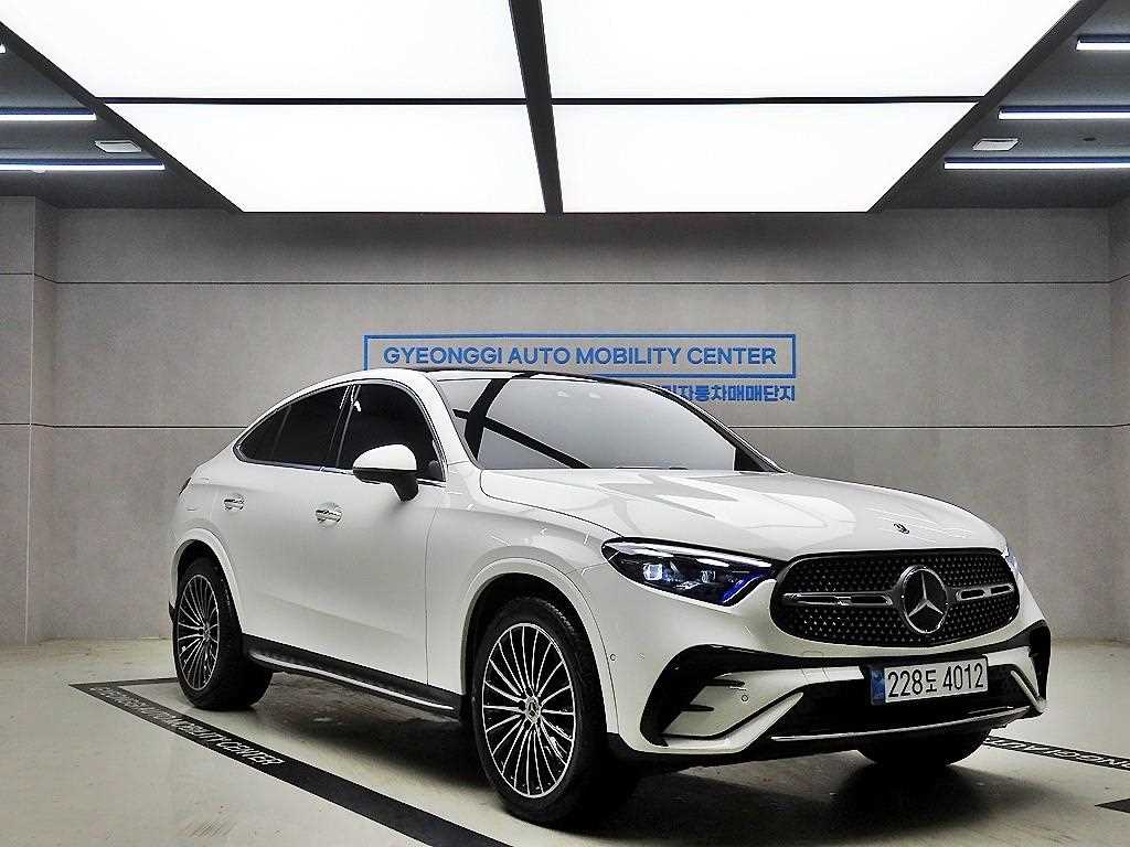 Mercedes Benz GLC Class 2024 the color of pearl - Importación desde Corea - HF Imports Iquique - Foto 1