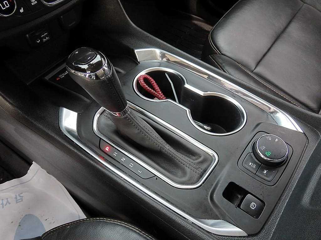 Chevrolet Travers - Vista 10