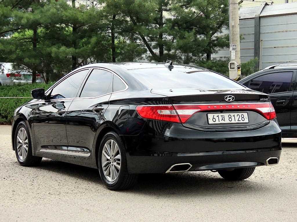 HYUNDAI Grandeur - Vista 3