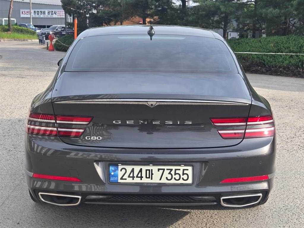 Genesis G80 - Vista 4