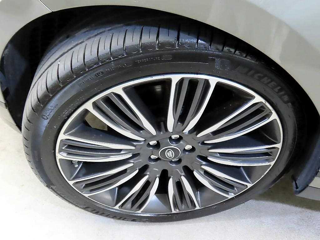 Land Rover Range Rover Bella 2018 Gris - Importación desde Corea - HF Imports Iquique - Foto 20