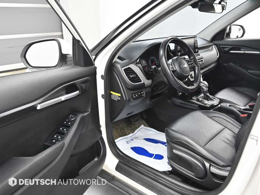 KIA Seltos - Vista 11