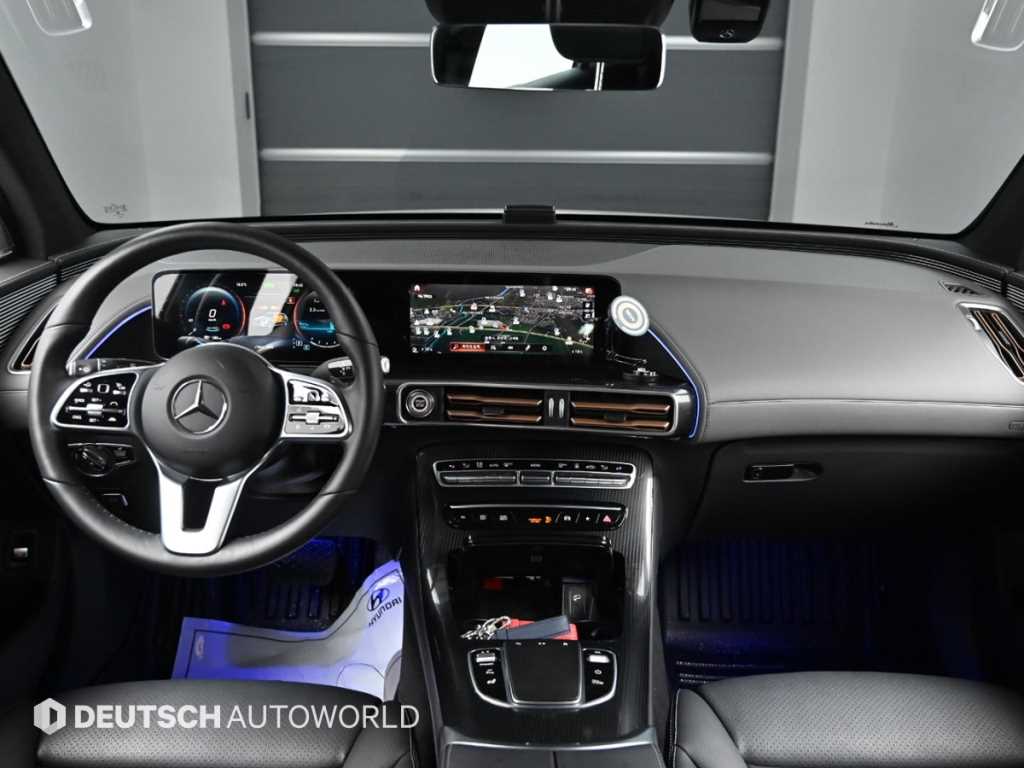 Mercedes Benz EQC - Vista 7
