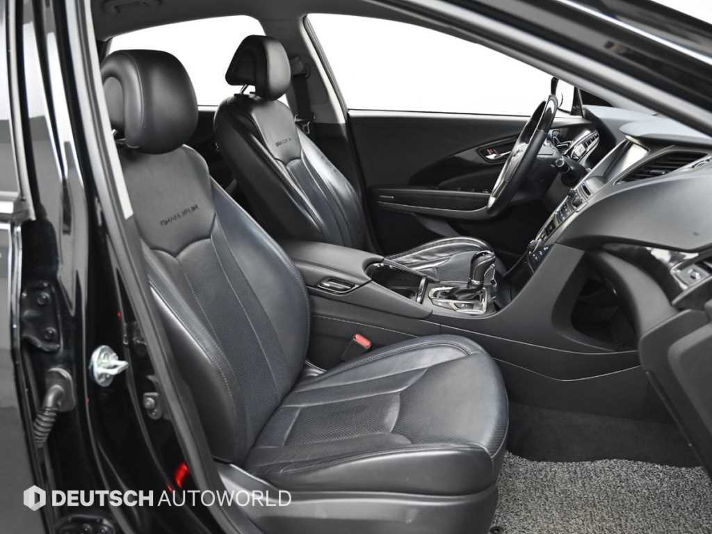HYUNDAI Grandeur - Vista 10