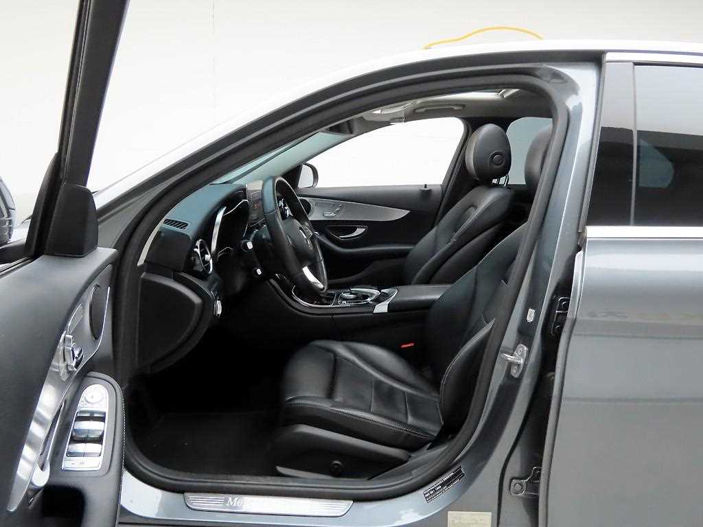 Mercedes Benz C Class 2018 Gris - Importación desde Corea - HF Imports Iquique - Foto 14