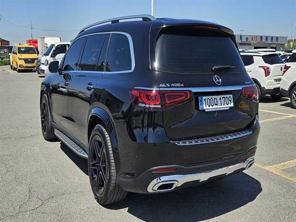 Mercedes Benz GLS Class - Vista 6