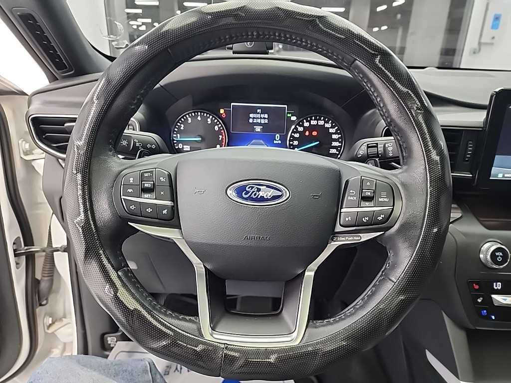 Ford Explorer - Vista 9
