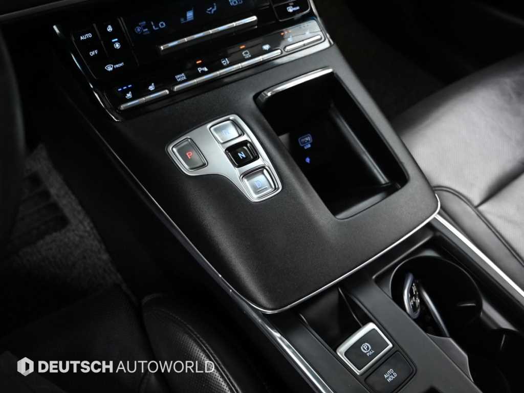 HYUNDAI Grandeur - Vista 9