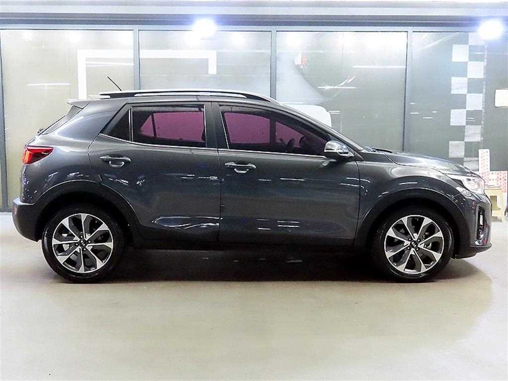 KIA Stonic - Vista 3
