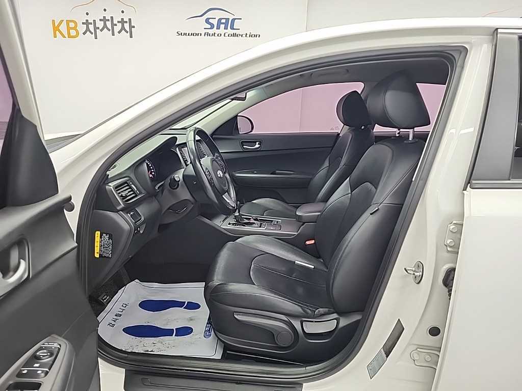 KIA K5 - Vista 11