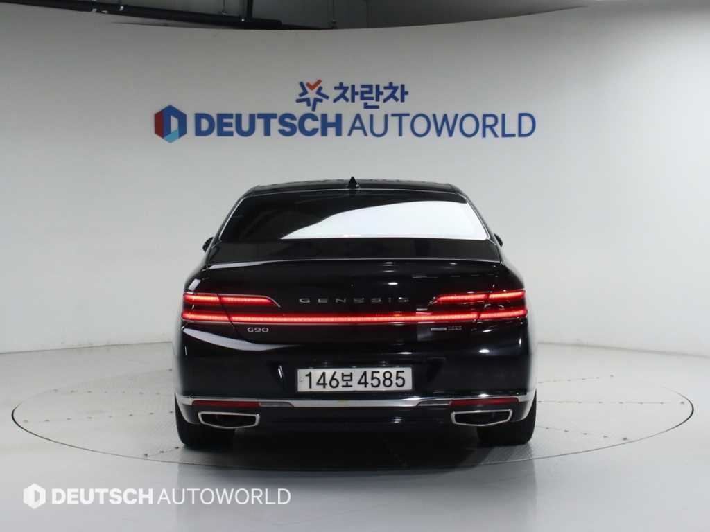 Genesis G90 - Vista 4