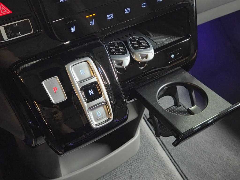 HYUNDAI Staria 2022 Blanco - Importación desde Corea - HF Imports Iquique - Foto 16