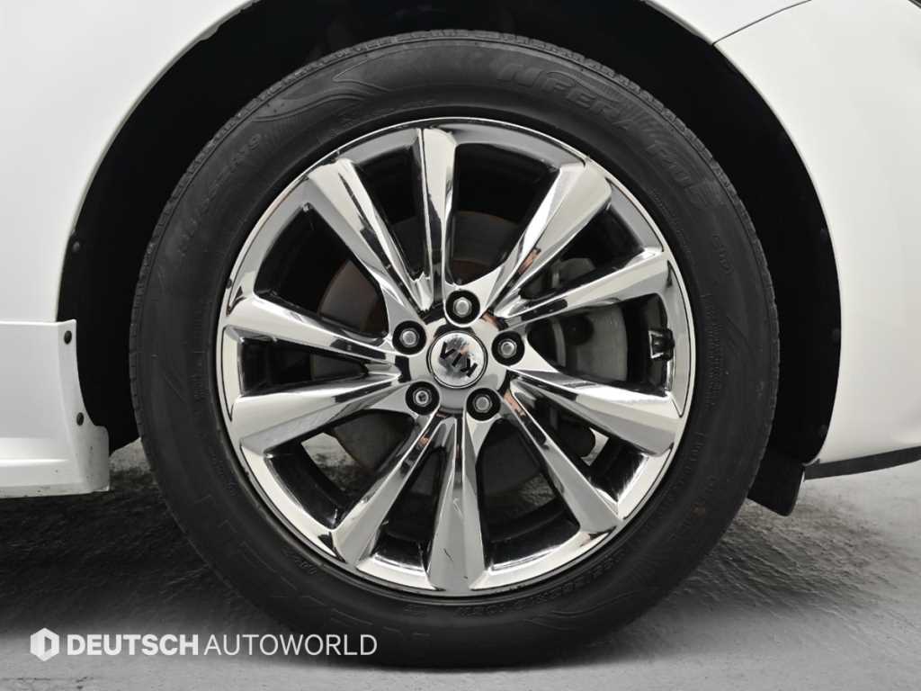 KIA Carnival - Vista 5