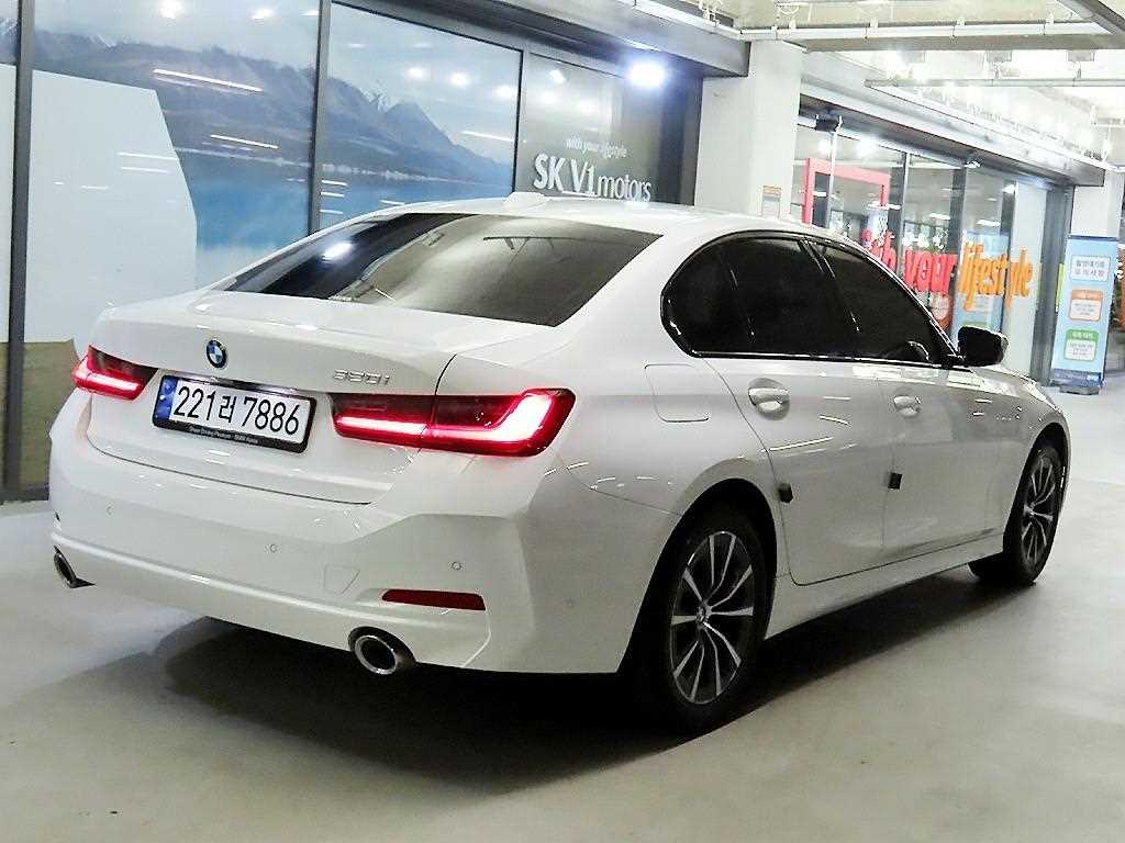 BMW 3 series - Vista 4