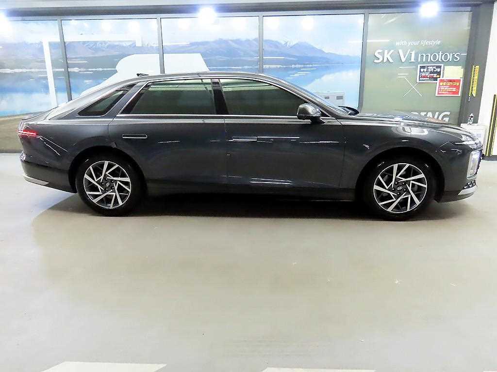 HYUNDAI Grandeur - Vista 3
