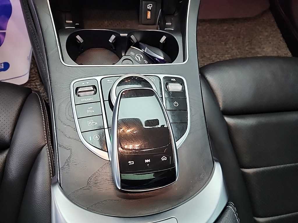 Mercedes Benz C Class 2019 - Importación desde Corea - HF Imports Iquique - Foto 16