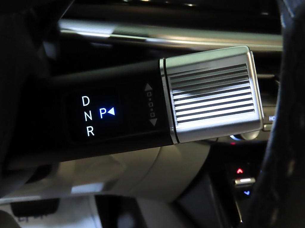 HYUNDAI Grandeur - Vista 12