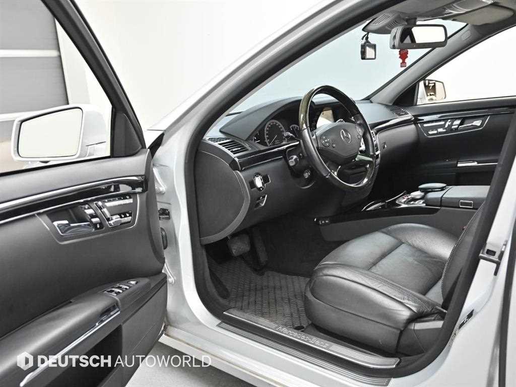 Mercedes Benz S Class - Vista 11