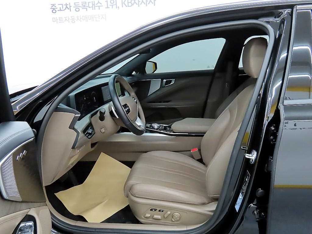 KIA K8 - Vista 5