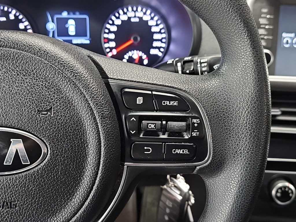KIA K5 2017 Blanco - Importación desde Corea - HF Imports Iquique - Foto 17