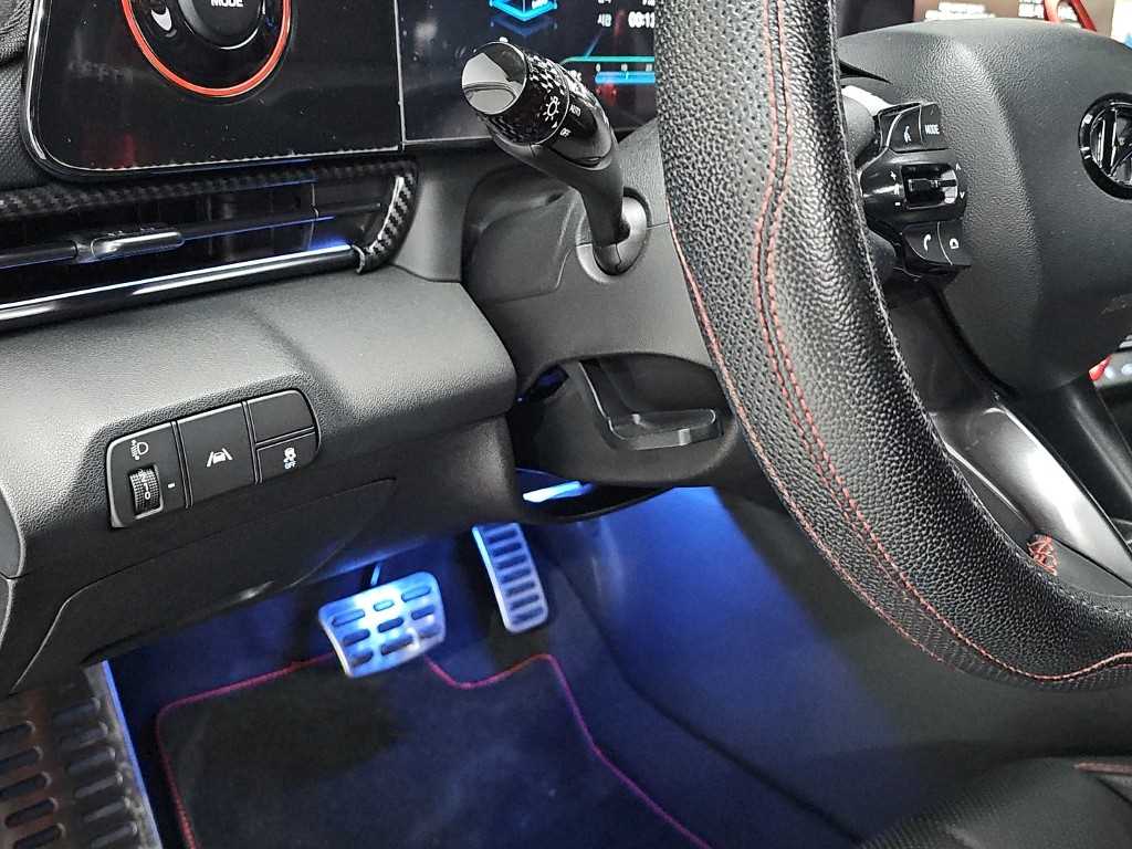 HYUNDAI Avante 2021 Negro - Importación desde Corea - HF Imports Iquique - Foto 17