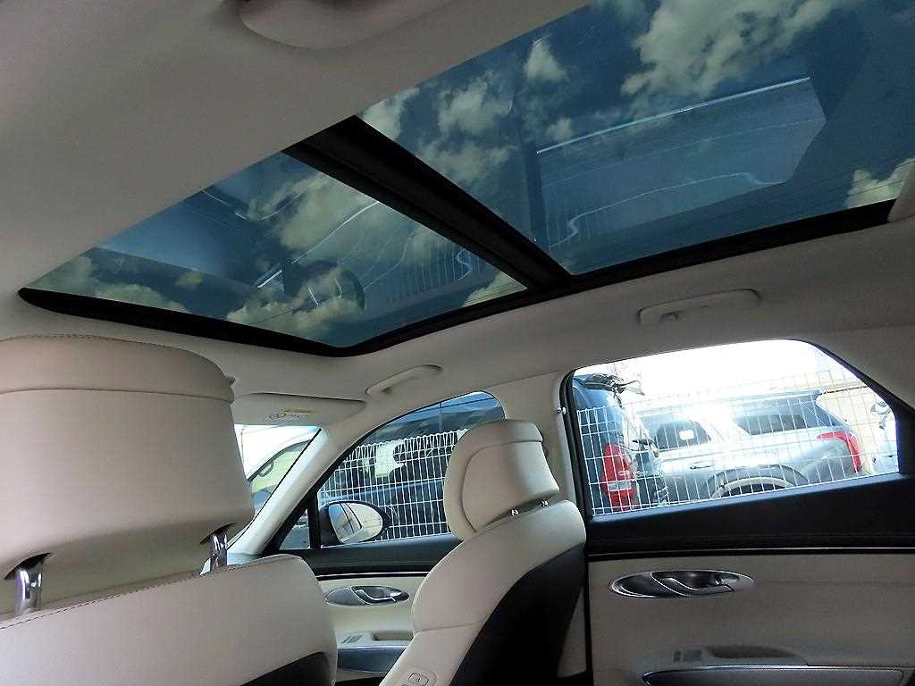 Genesis GV70 2022 Rojo - Importación desde Corea - HF Imports Iquique - Foto 17