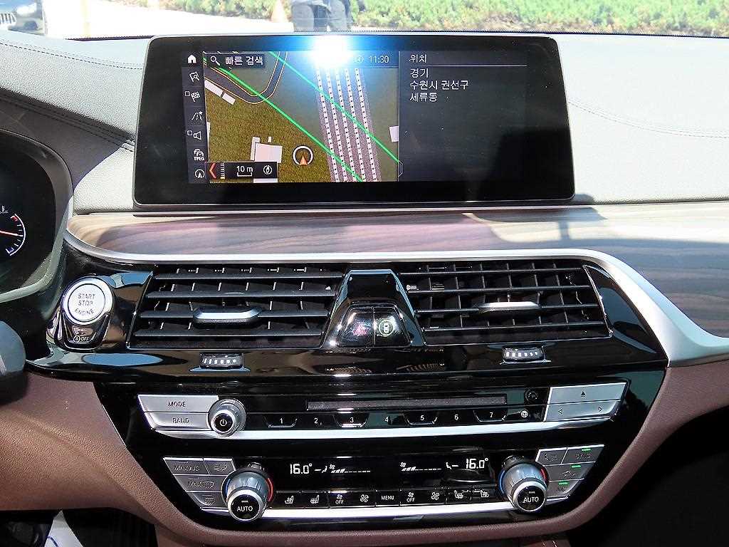 BMW 5 Series 2019 Blanco - Importación desde Corea - HF Imports Iquique - Foto 13