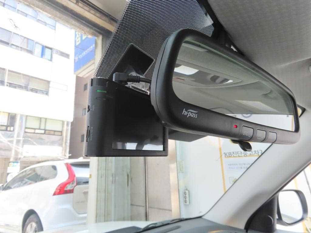 HYUNDAI Casper - Vista 11