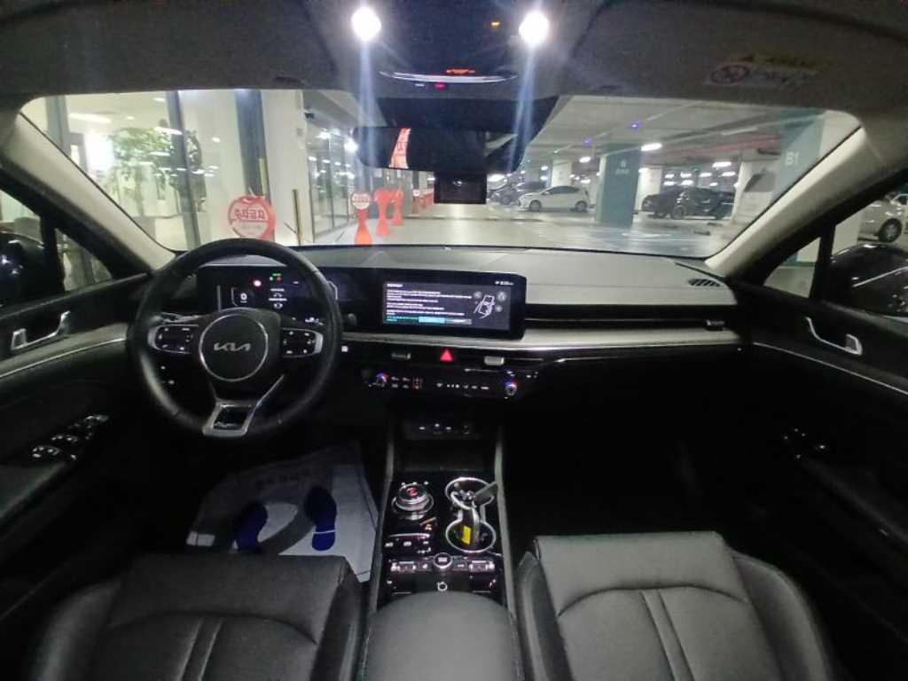 KIA K5 - Vista 6