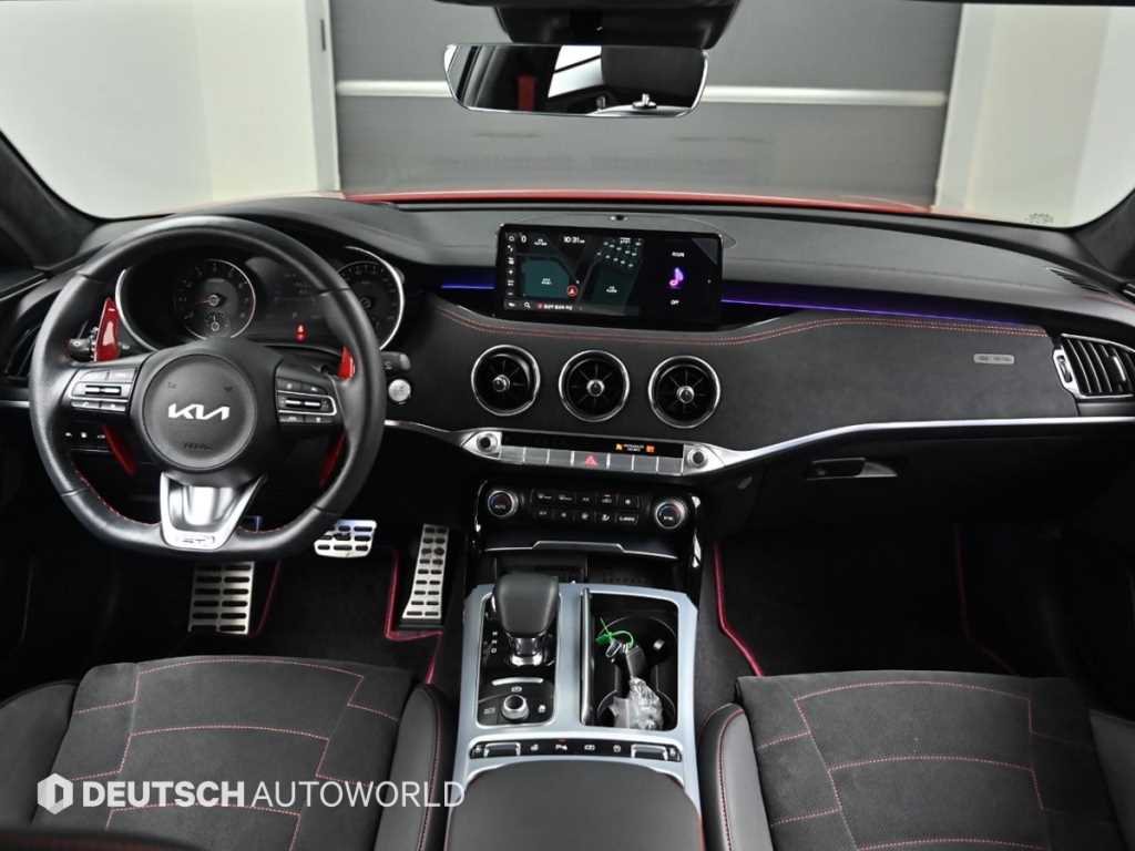 KIA Stinger - Vista 7