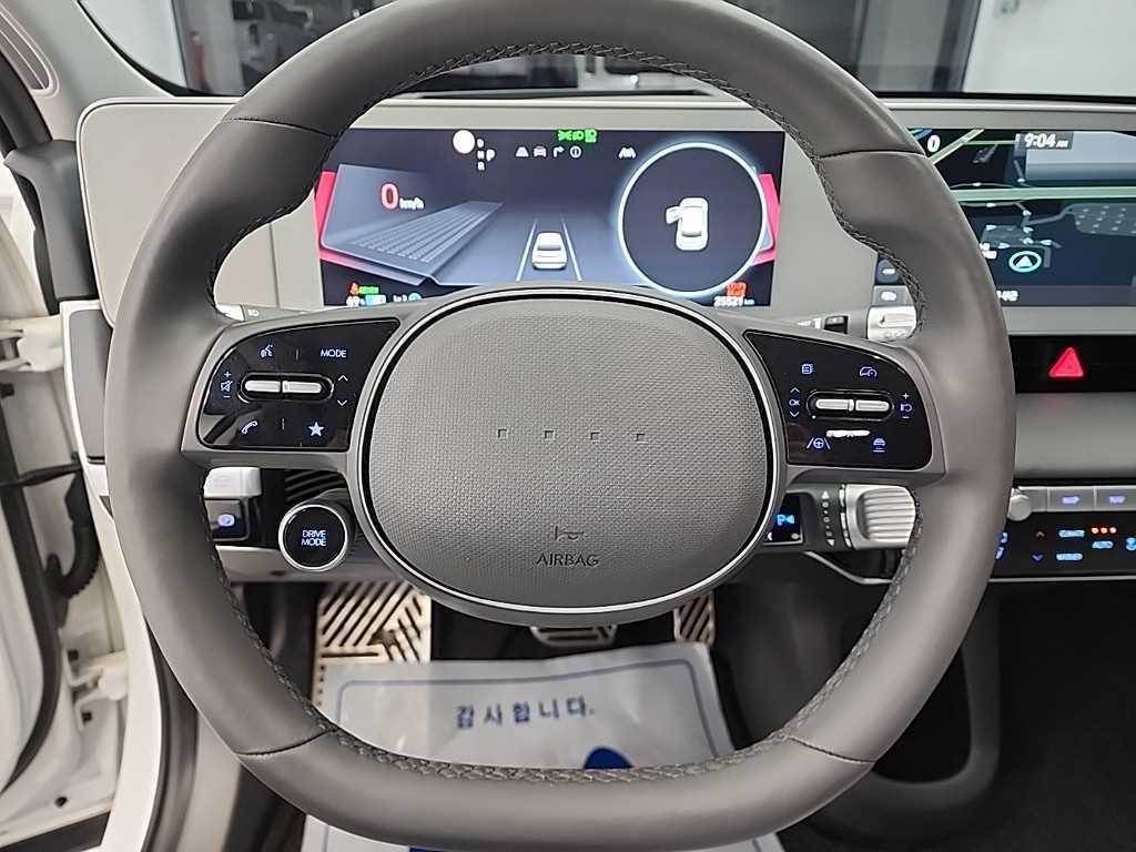HYUNDAI Ioniq 5 - Vista 9