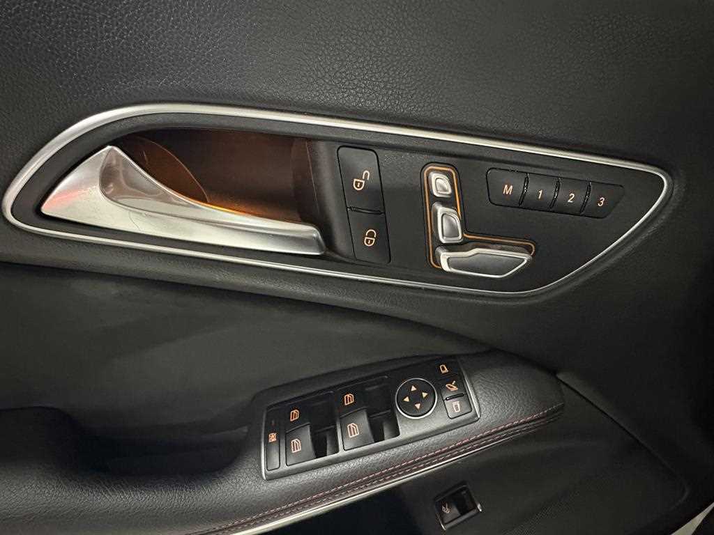 Mercedes Benz CLA Class 2018 Blanco - Importación desde Corea - HF Imports Iquique - Foto 17