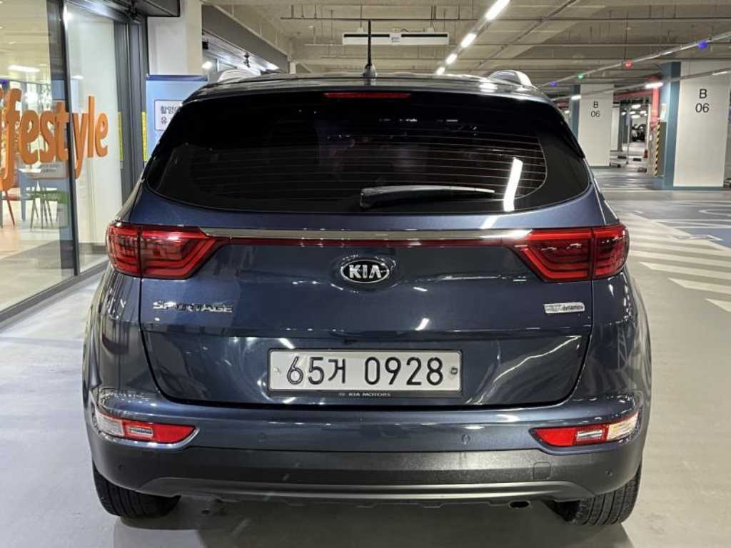 KIA Sportage - Vista 4