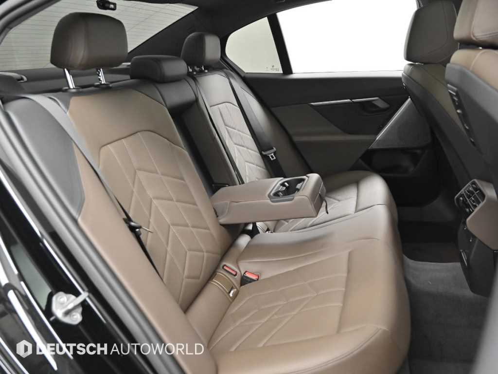 BMW 5 Series - Vista 12