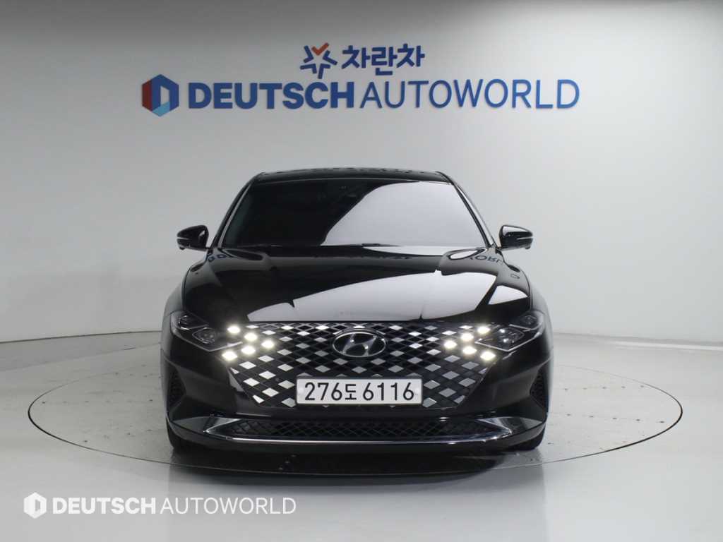 HYUNDAI Grandeur - Vista 3