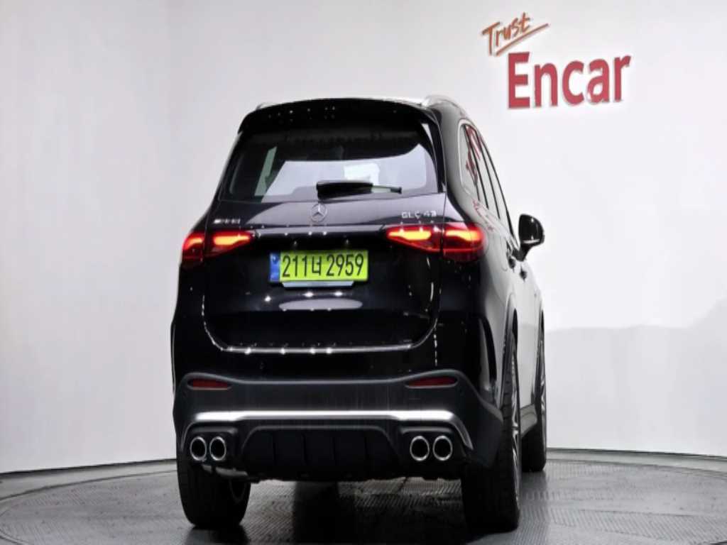 Mercedes Benz GLC Class - Vista 3