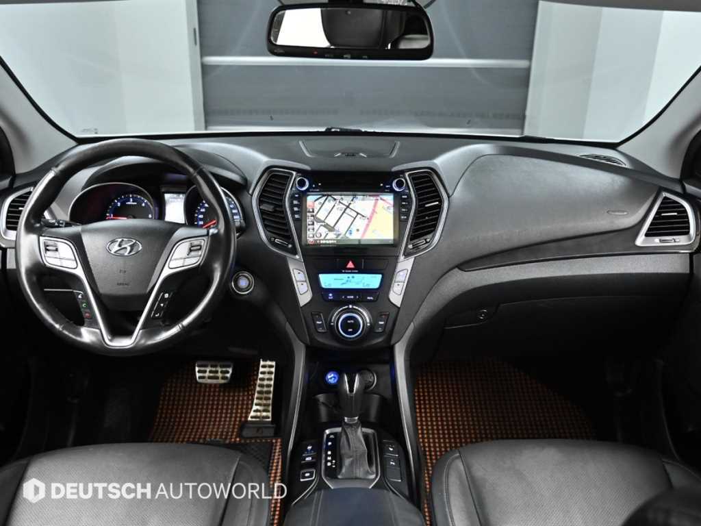 HYUNDAI Santa Fe - Vista 8