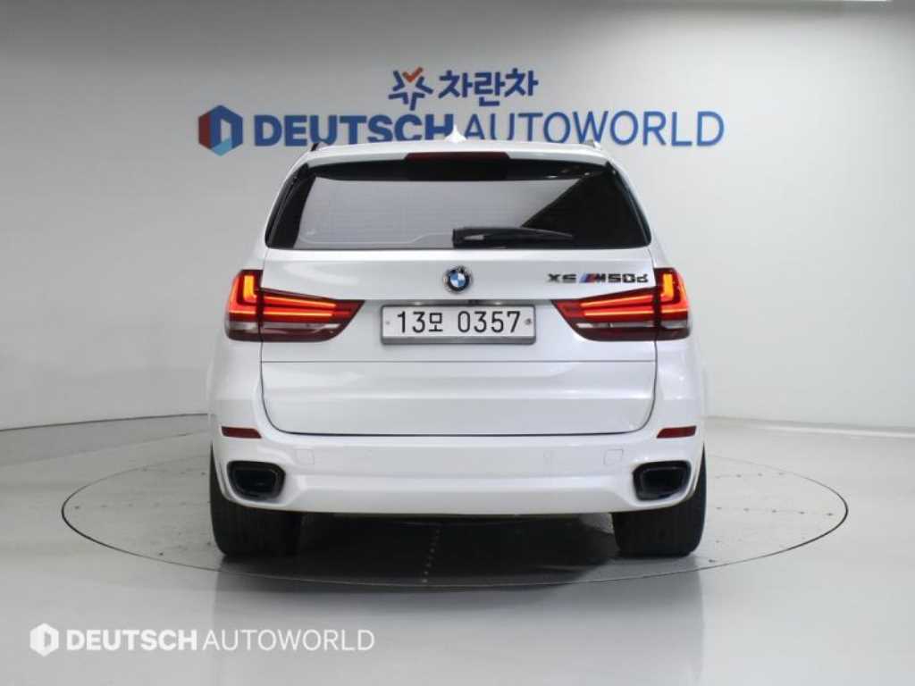 BMW X5 - Vista 4